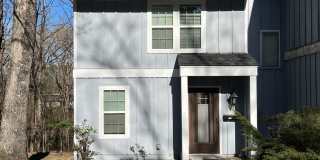 2 bedrooms and 1.5 bathrooms Gallery 1