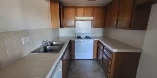 4029 East 7th Street Gallery 4