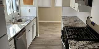 3 bed, 2 bath, 1 car garage Newly remodeled with fenced backyard! Gallery 4