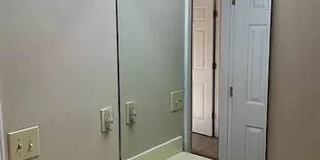 Room in 2 Bedroom Home at Lawndale Dr Gallery 1