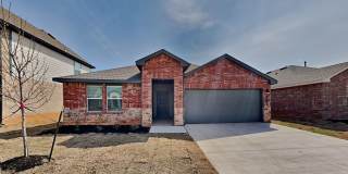 Very Nice 4 Bedroom 2 Bath Home in Yukon Schools Very Nice 4 Bedroom 2 Bath Home in Yukon Schools Gallery 1
