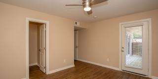 Dominion at Oak Forest Apartments Gallery 27