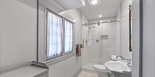 344 S Kingsley Dr Gallery 29