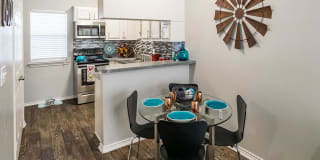 Residences at Holly Oaks Gallery 4