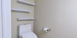 Modern 1BR/1BA Condo with 2 Parking Spaces – Prime Coral Gables Location Gallery 12