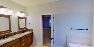 Custom 4 BD/2.5 BA Home with Community Pool, Water Access and Day Dock! Gallery 24