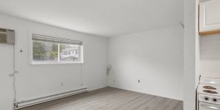 36 Woodbury Avenue Gallery 13