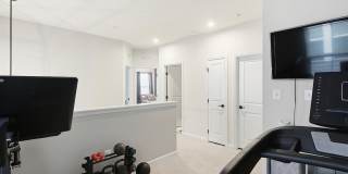 133 LIMPKIN Avenue Gallery 28