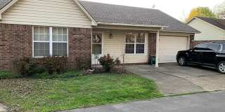 Charming 2 Bed / 2 Bath Home in the Heart of Downtown Searcy Gallery 1