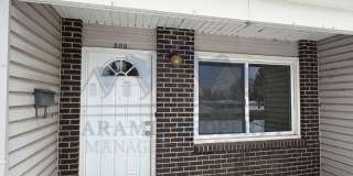 808 E Canby St Gallery 1