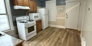 3616 N Kedzie Avenue Gallery 7