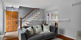 4 bedroom 2 bath on quiet street in Briarwood Gallery 10