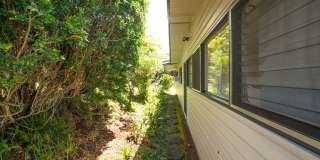 Rarely Available 3BA/2BA/3-4 Pkg SF in Aiea Heights Gallery 4