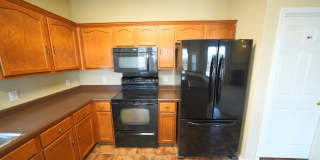 Spacious Home in Cibolo with 3 Car Garage! Realor Commission: $750 Gallery 17