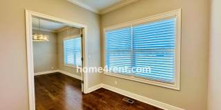 Nearly New Luxury Home in Blue Valley Schools! Gallery 25