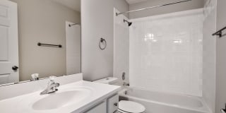 Glen Hills Apartments Gallery 6
