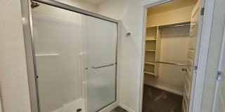 Newer Construction Close to Downtown Grants Pass Gallery 21
