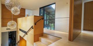 1001 W Lucas Gallery 6