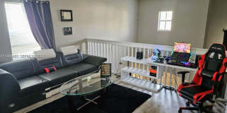 165 NE 32nd Ter Gallery 12