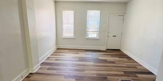 4 Lower Oak Street Gallery 3