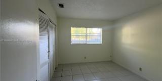 274 SW 9th St Gallery 12