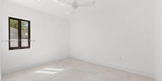 8246 NE 2nd Ct MIAMI, FL 33138 Gallery 26