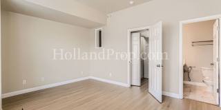 Stunning 4-Bedroom Townhouse with Dual Master Suites and Convenient 2-Car Garage in Hillsboro! Gallery 21