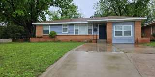PRELEASING for July 2027! (4) Bed/(2) Bath Close to Campus! Gallery 1