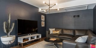 2121 Canyon Gallery 13