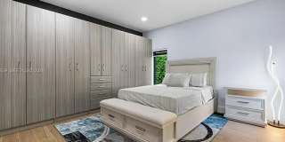 1120 Wallace Street Gallery 20