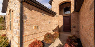 6101 W Woodbine Drive Gallery 21