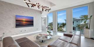 305 Oak St Gallery 38