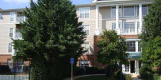 7000 FALLS REACH Drive Gallery 1