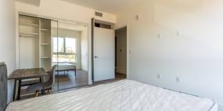 1450 S Barrington Ave Gallery 33