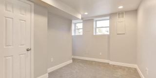 45 E RANDALL Street Gallery 18