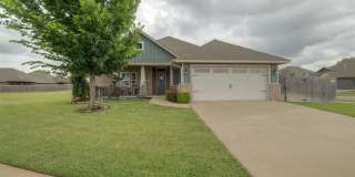 18500 Summer Grove Avenue Gallery 1