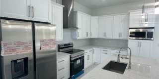 1022 Candlelight Drive Gallery 11