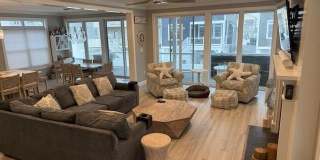 13 8th Avenue Gallery 9