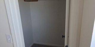 112 Cades Court Gallery 16