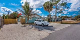 2658 Southeast Amherst Street Gallery 1