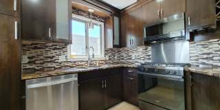 Charming 4 Bed 3 Bath Home Near UNM! Gallery 5