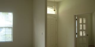 4/2/2, Beautiful and Spacious! Gallery 1