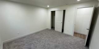 Carlin Street Gallery 16