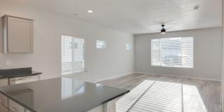 Modern Townhome ready for you today! Gallery 5