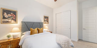 Fully furnished home! 3/2 plus a separate casita! Gallery 14