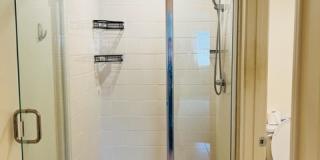 852 E Fielding St Gallery 11