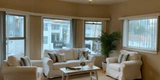 Charming Bankers Hill Open Floor Plan, Hardwood Floors, Reserved Parking! Gallery 1