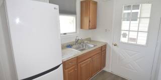 1124-B MIDDLE RIVER Road Gallery 4