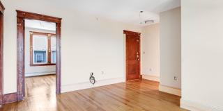 4 Glade St Gallery 16