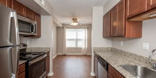 Sky Harbor Apartments Gallery 17